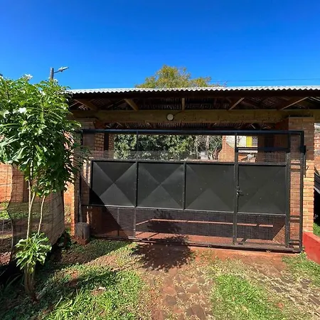 Patry'S Cottage Puerto Iguazu Exterior photo